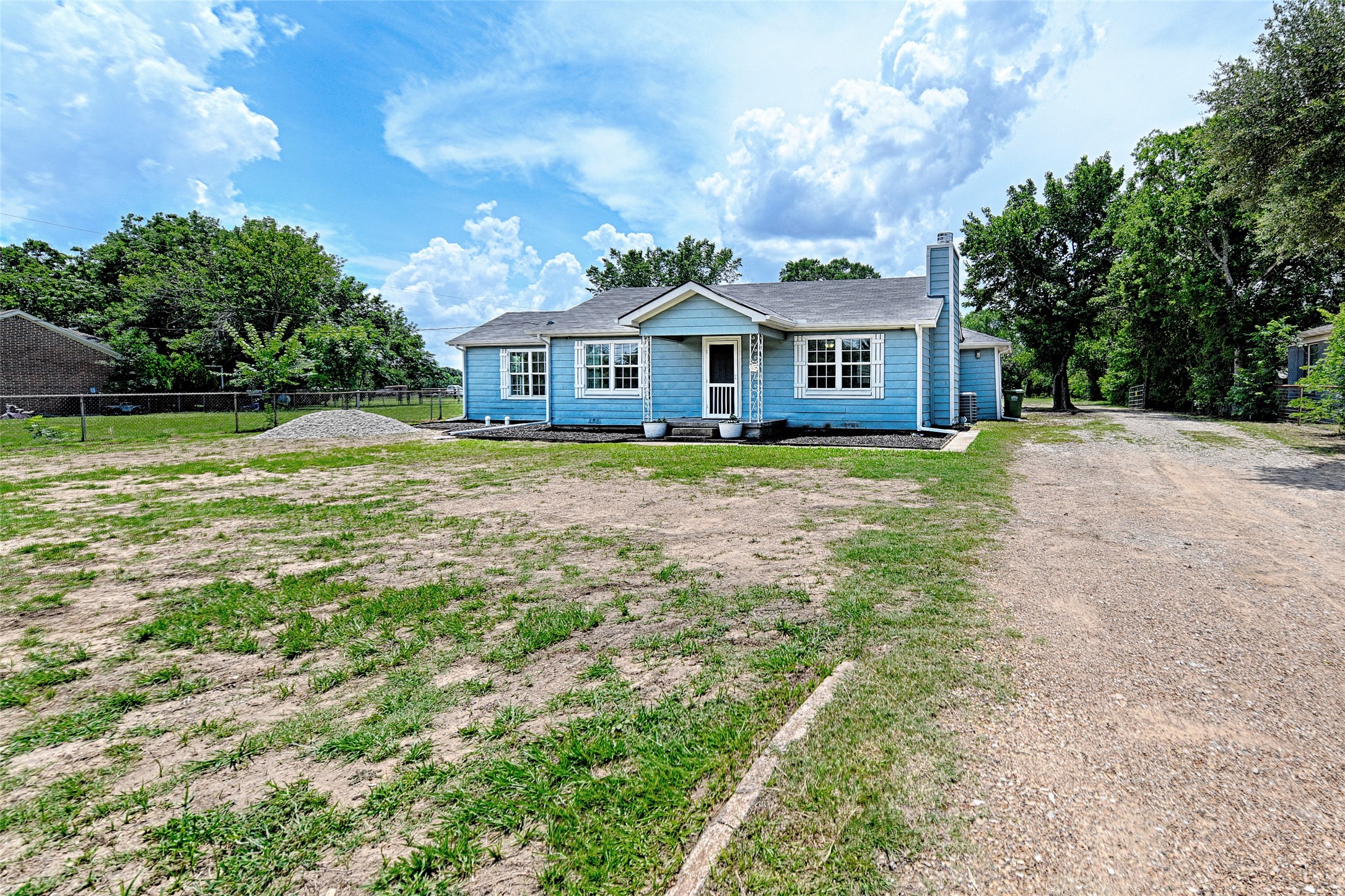 2619 E Seagoville Road Seagoville TX 75159