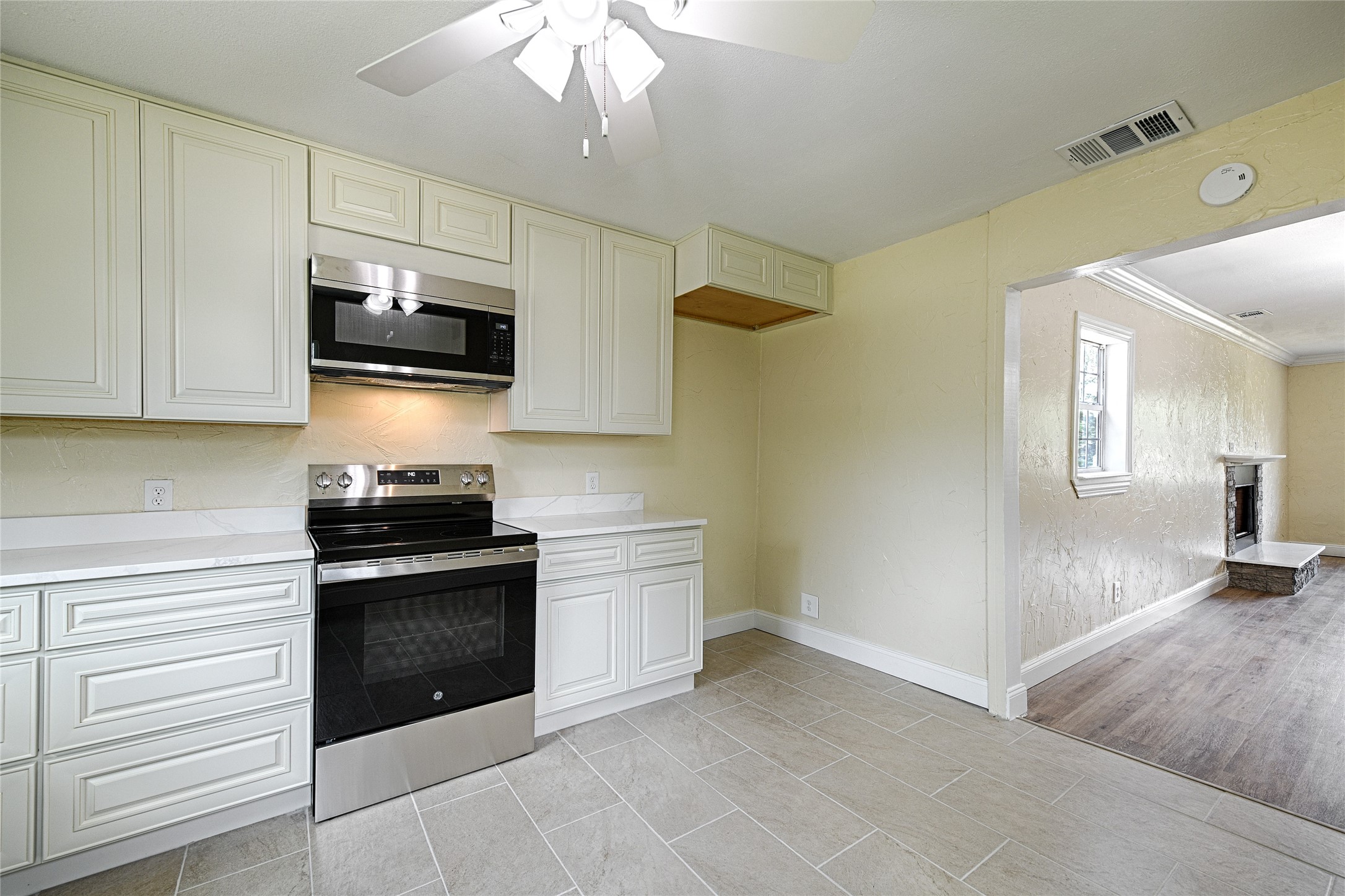 2619 E Seagoville Road Seagoville TX 75159