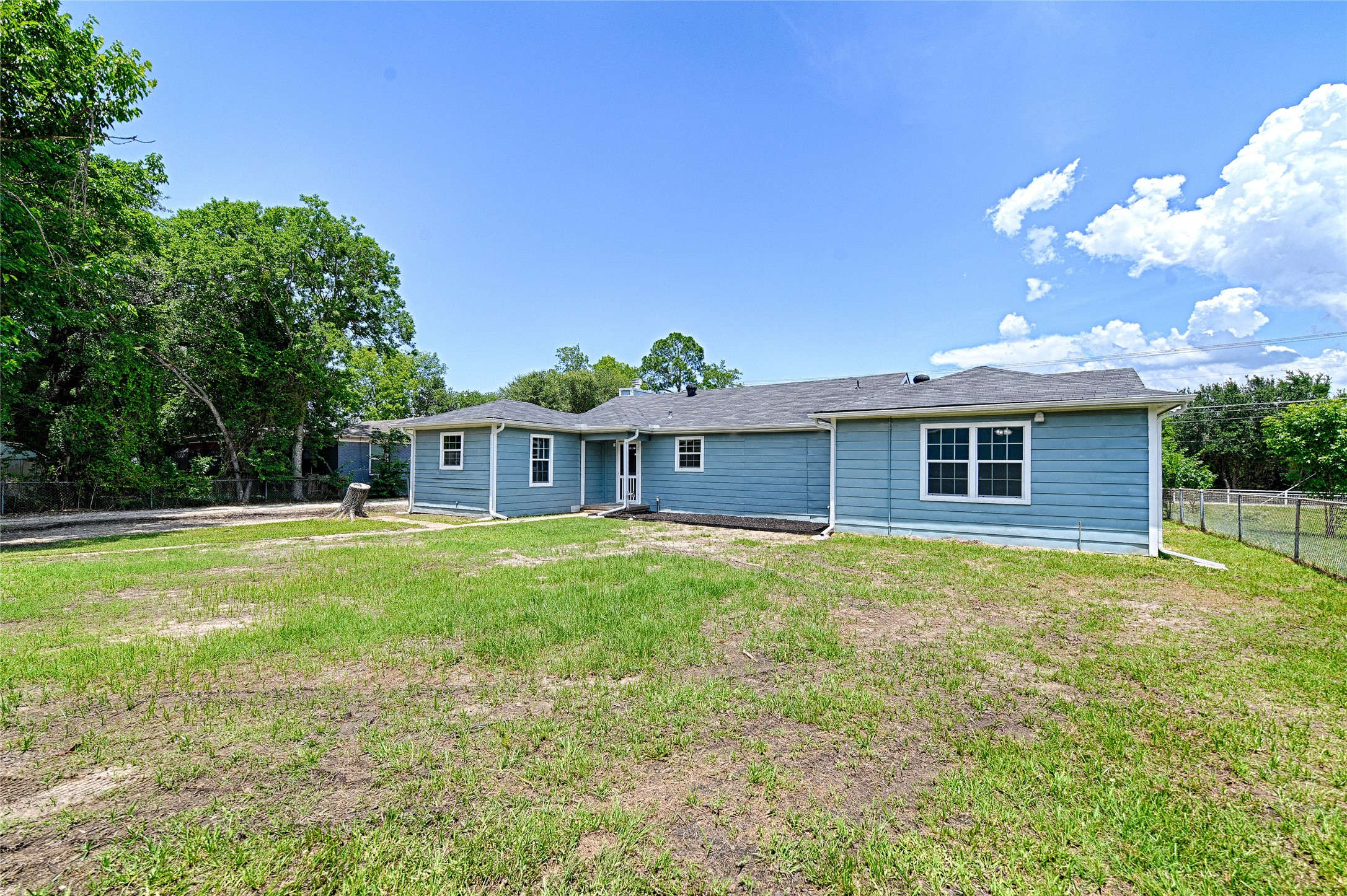 2619 E Seagoville Road Seagoville TX 75159