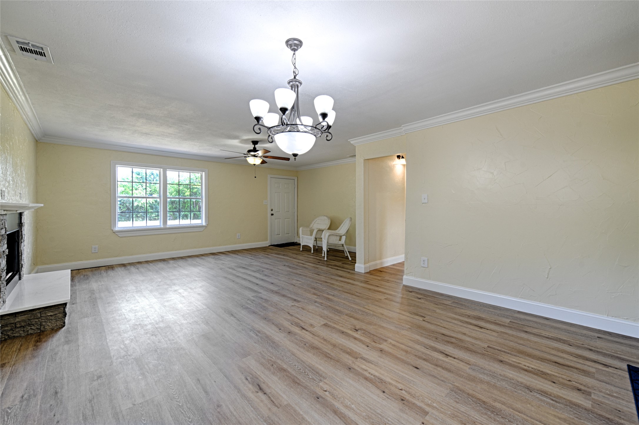 2619 E Seagoville Road Seagoville TX 75159