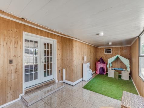 6613 Wooddale Drive Watauga TX 76148