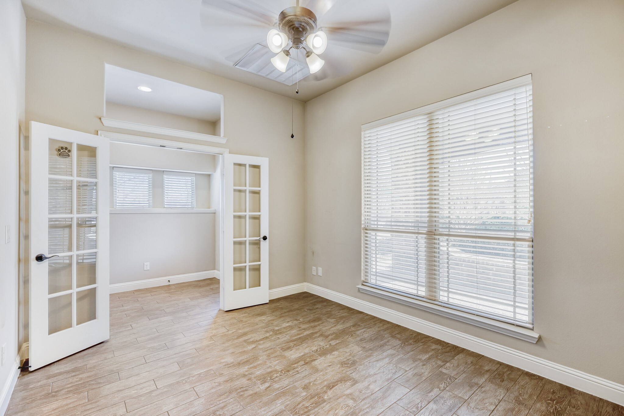 1621 Bull Street Aubrey TX 76227