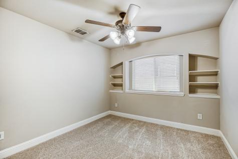 1621 Bull Street Aubrey TX 76227