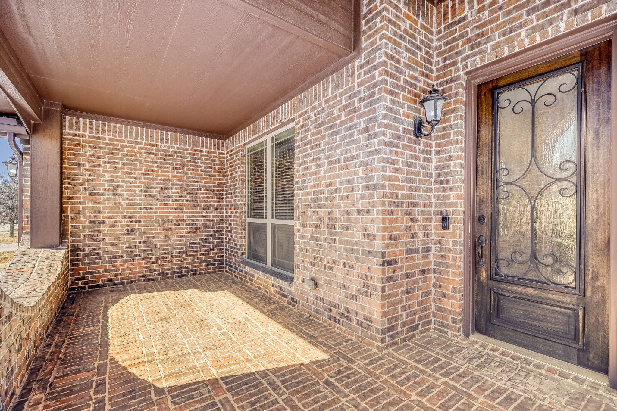 1621 Bull Street Aubrey TX 76227