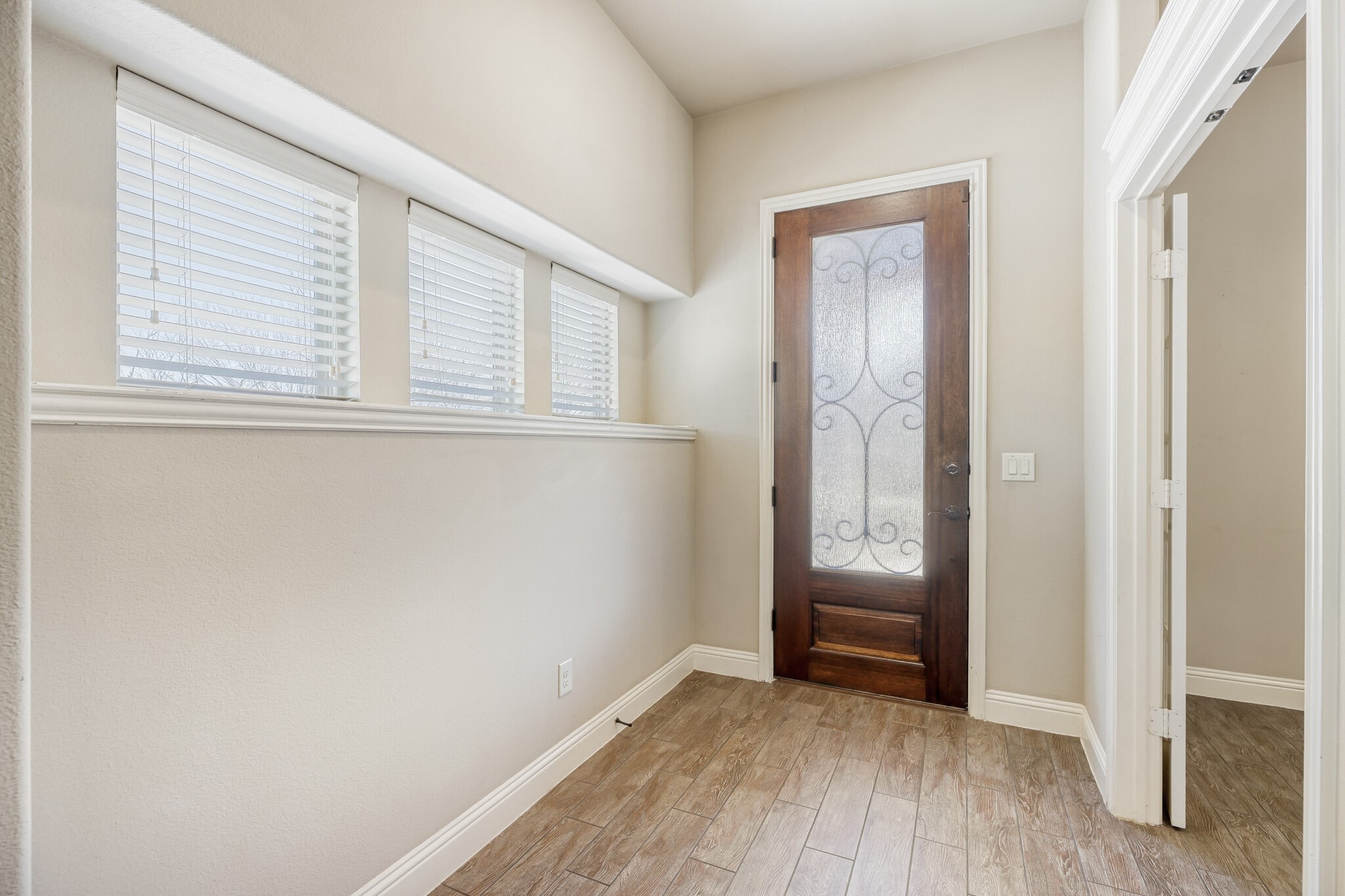 1621 Bull Street Aubrey TX 76227
