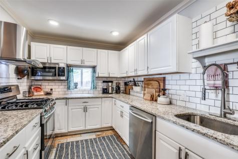 2728 Aster Street Dallas TX 75211