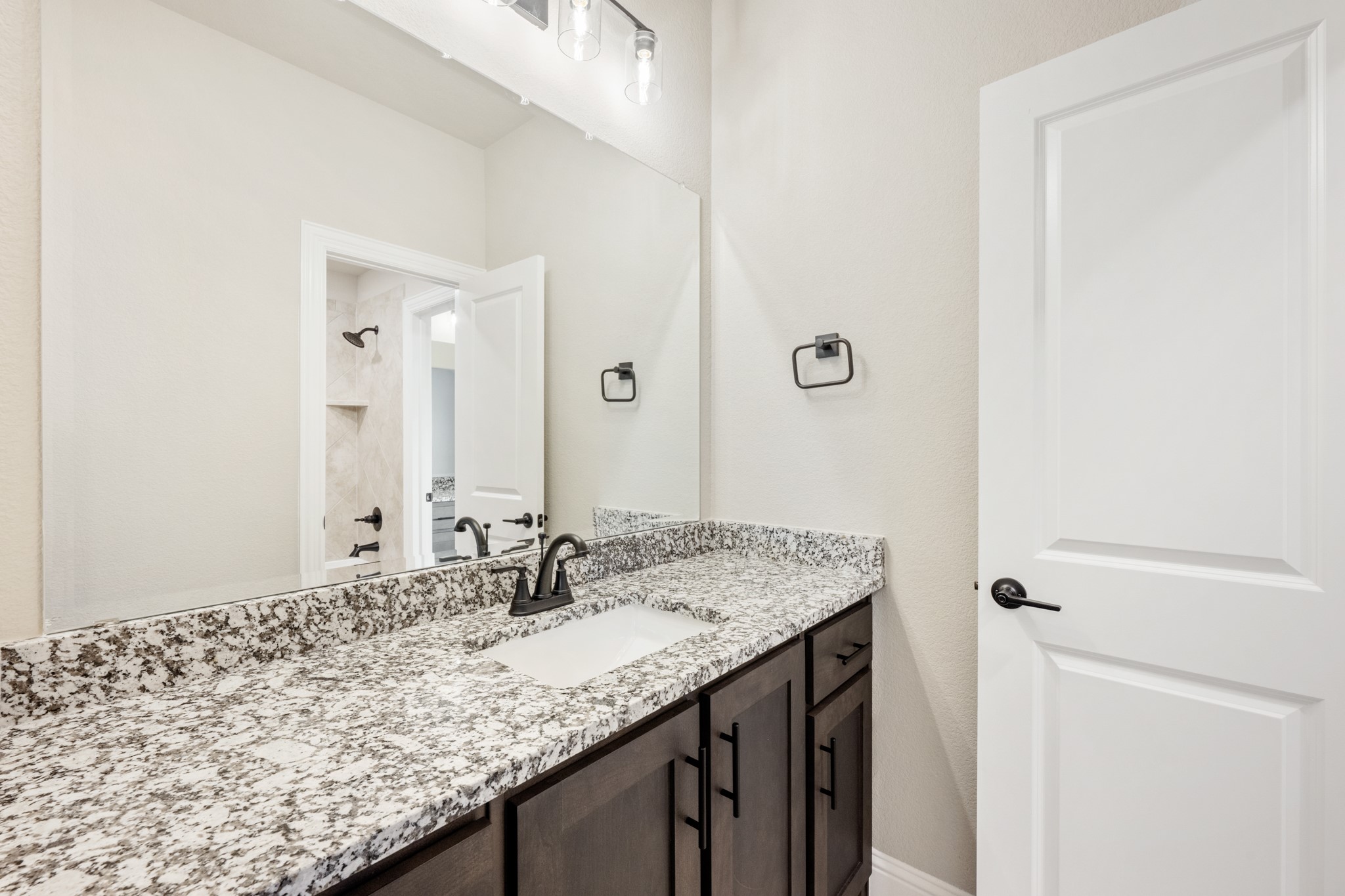 4622 Bel Air Drive Midlothian TX 76065