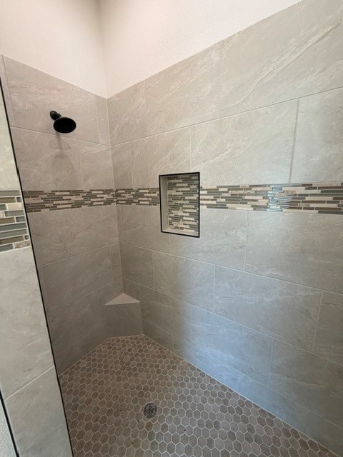 1043 Deer Island Court Azle TX 76020