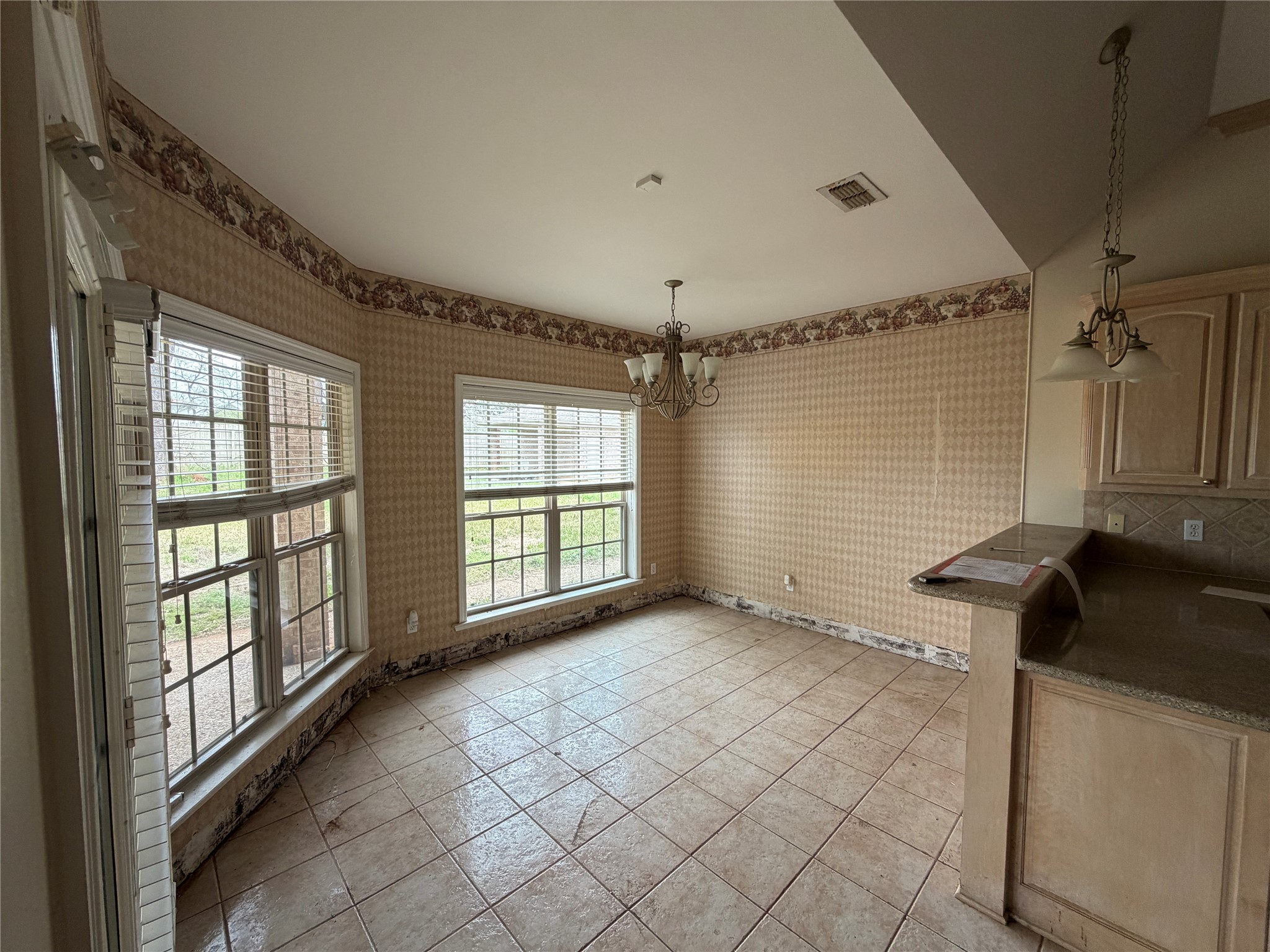 120 Burton Street Longview TX 75603
