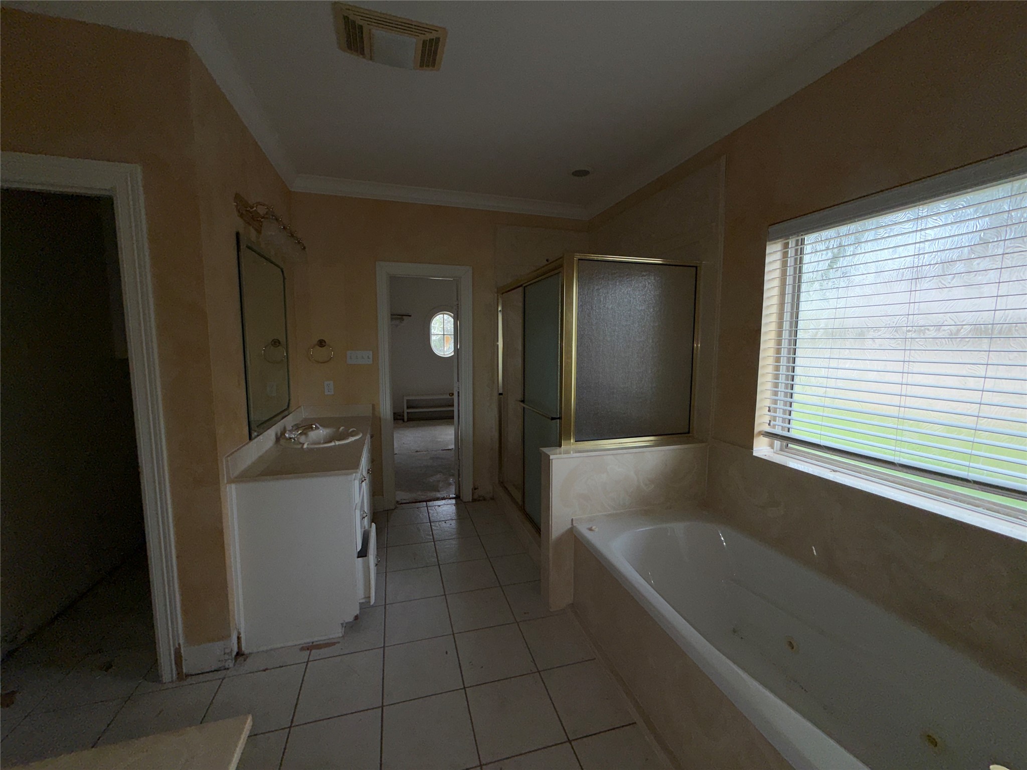 120 Burton Street Longview TX 75603