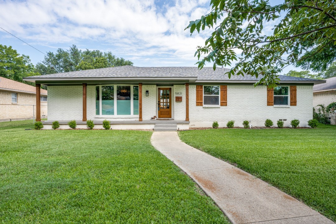 5821 Twineing Street Dallas TX 75227