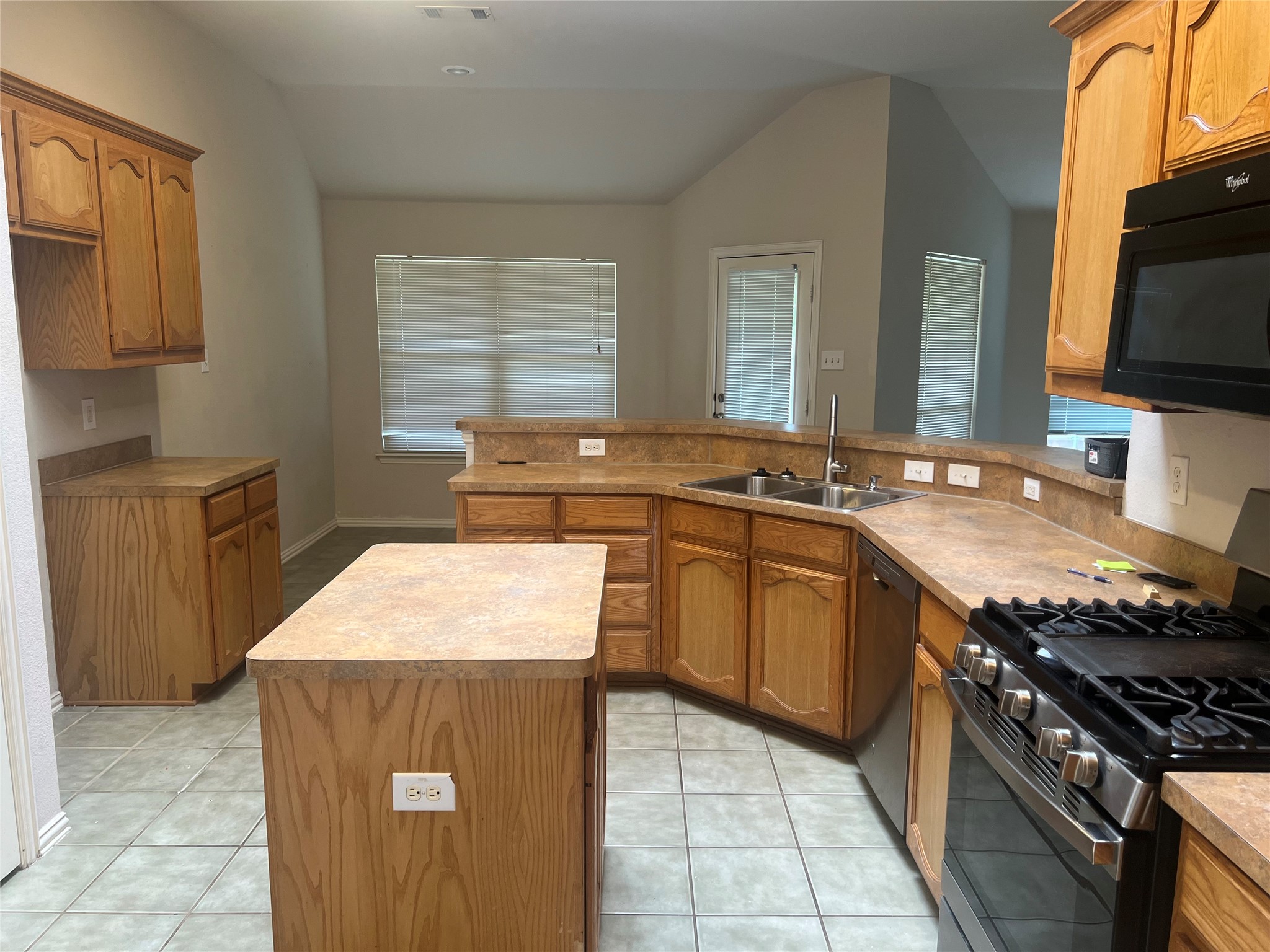 122 Biscayne Drive Cedar Hill TX 75104