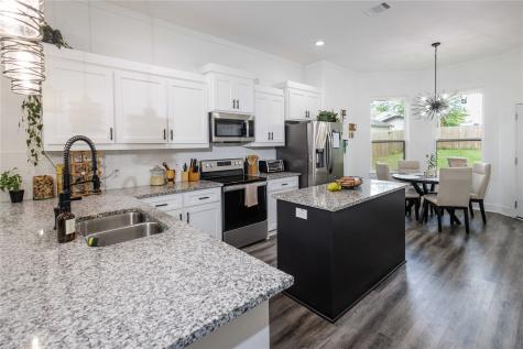 3231 Fairview Avenue Dallas TX 75223