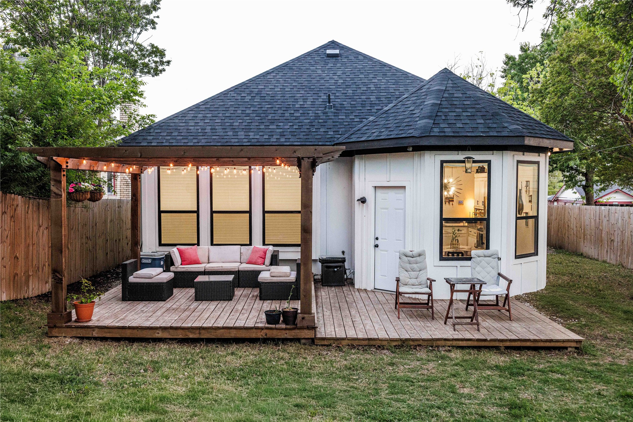 3231 Fairview Avenue Dallas TX 75223