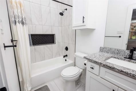 3231 Fairview Avenue Dallas TX 75223