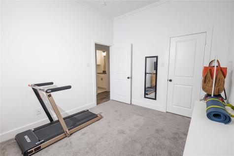 3231 Fairview Avenue Dallas TX 75223