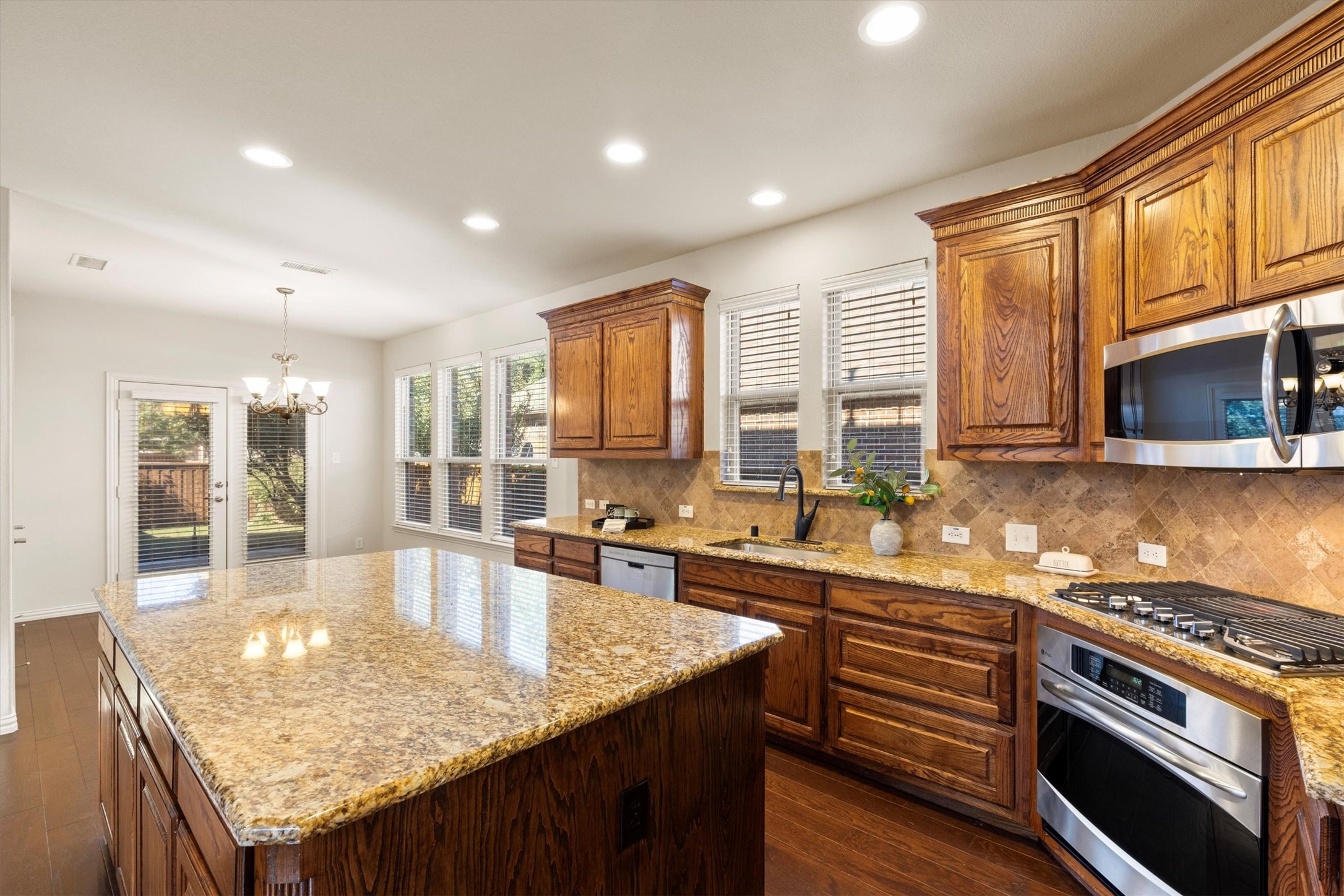 5004 Westport Drive Mckinney TX 75070