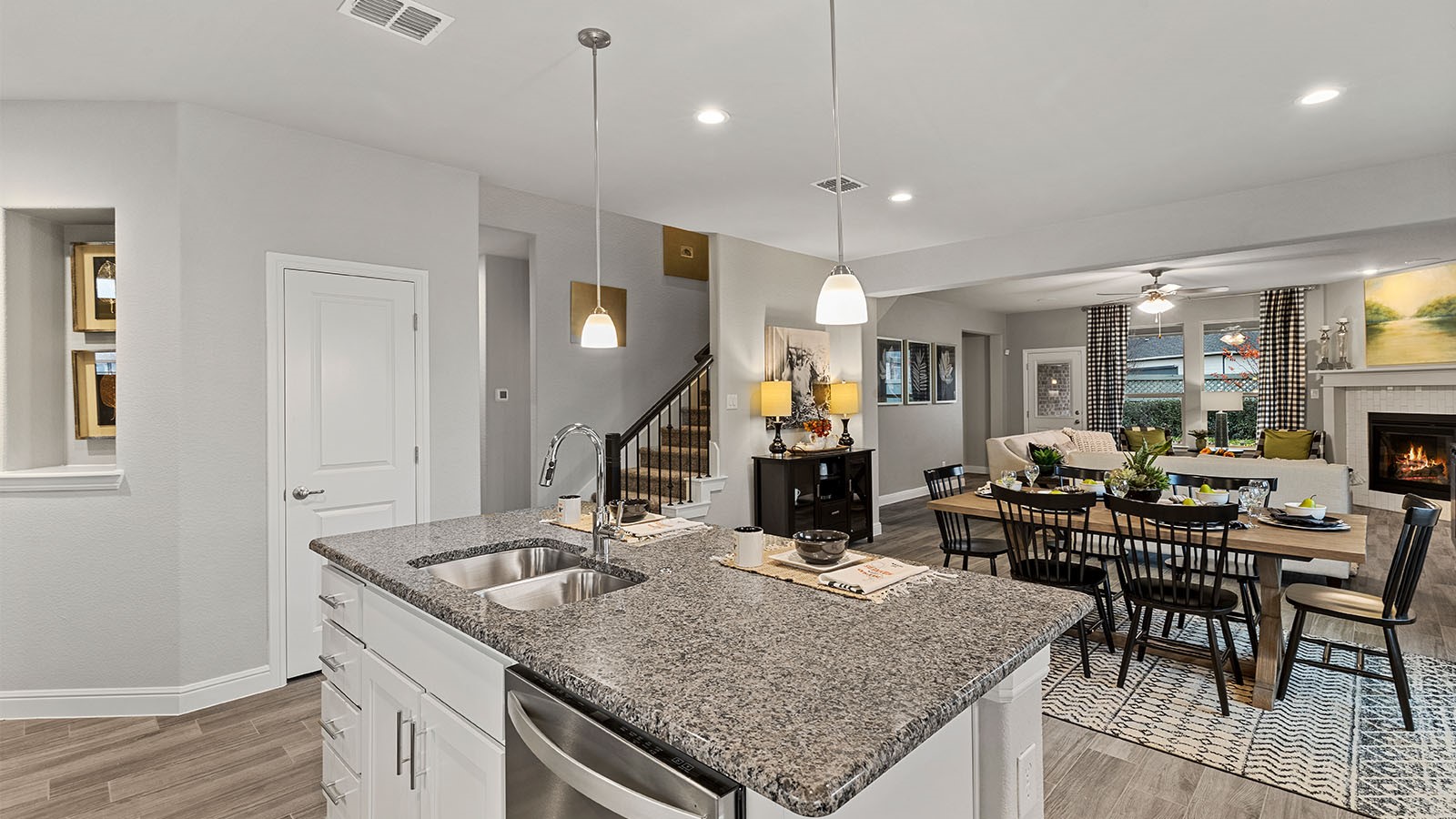 8725 Tallwood Lane Justin TX 76247