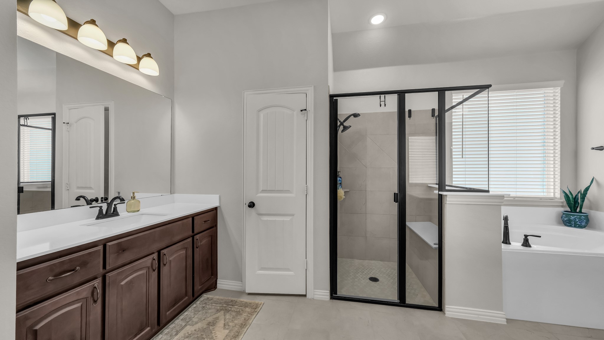 1036 Northern Oaks Court Springtown TX 76082