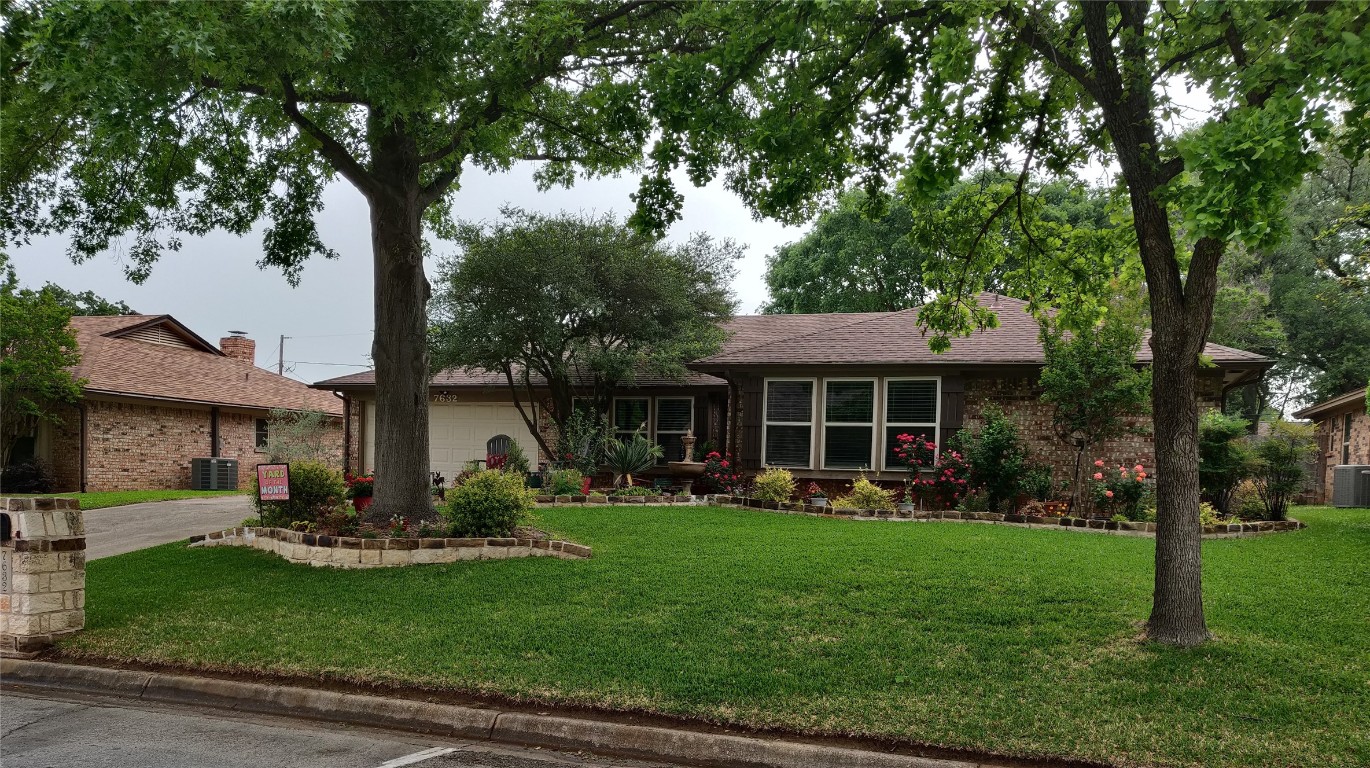 7632 Northfield Drive North Richland Hills TX 76182
