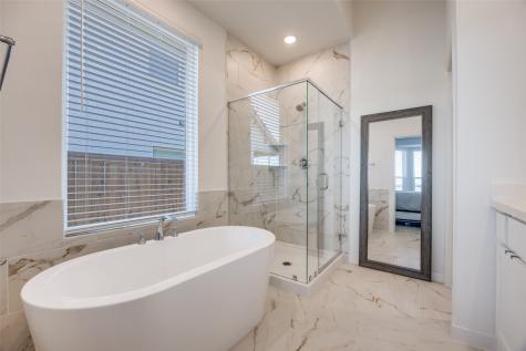 1221 Newport Street Sherman TX 75090