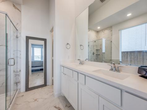 1221 Newport Street Sherman TX 75090