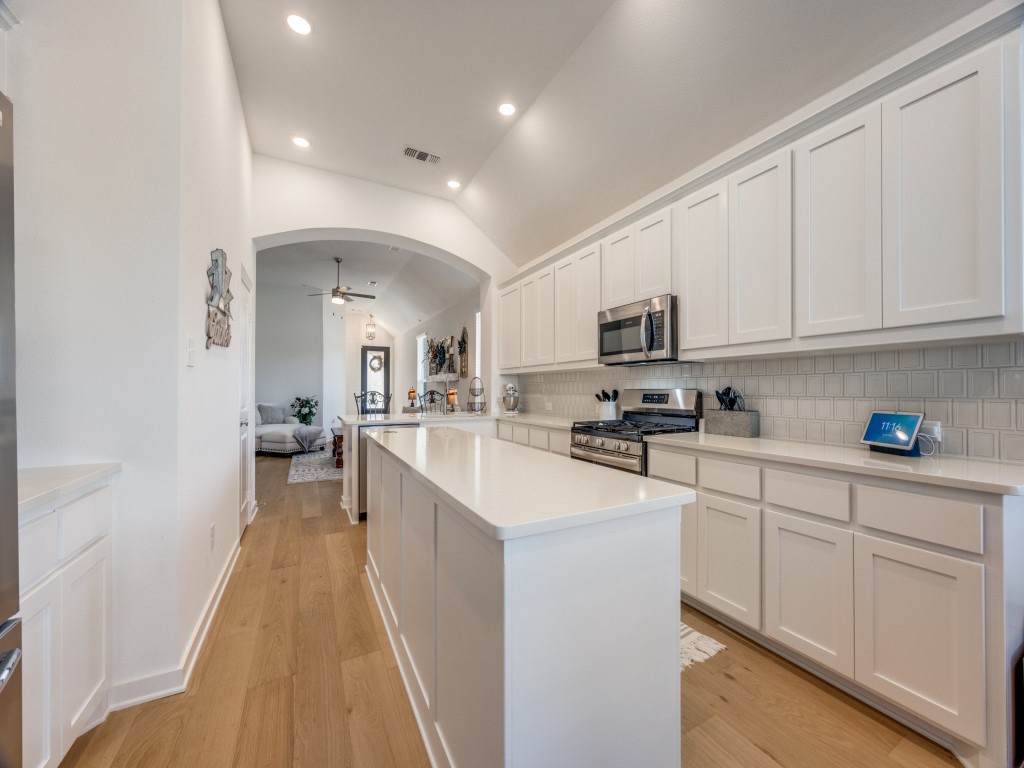 1221 Newport Street Sherman TX 75090