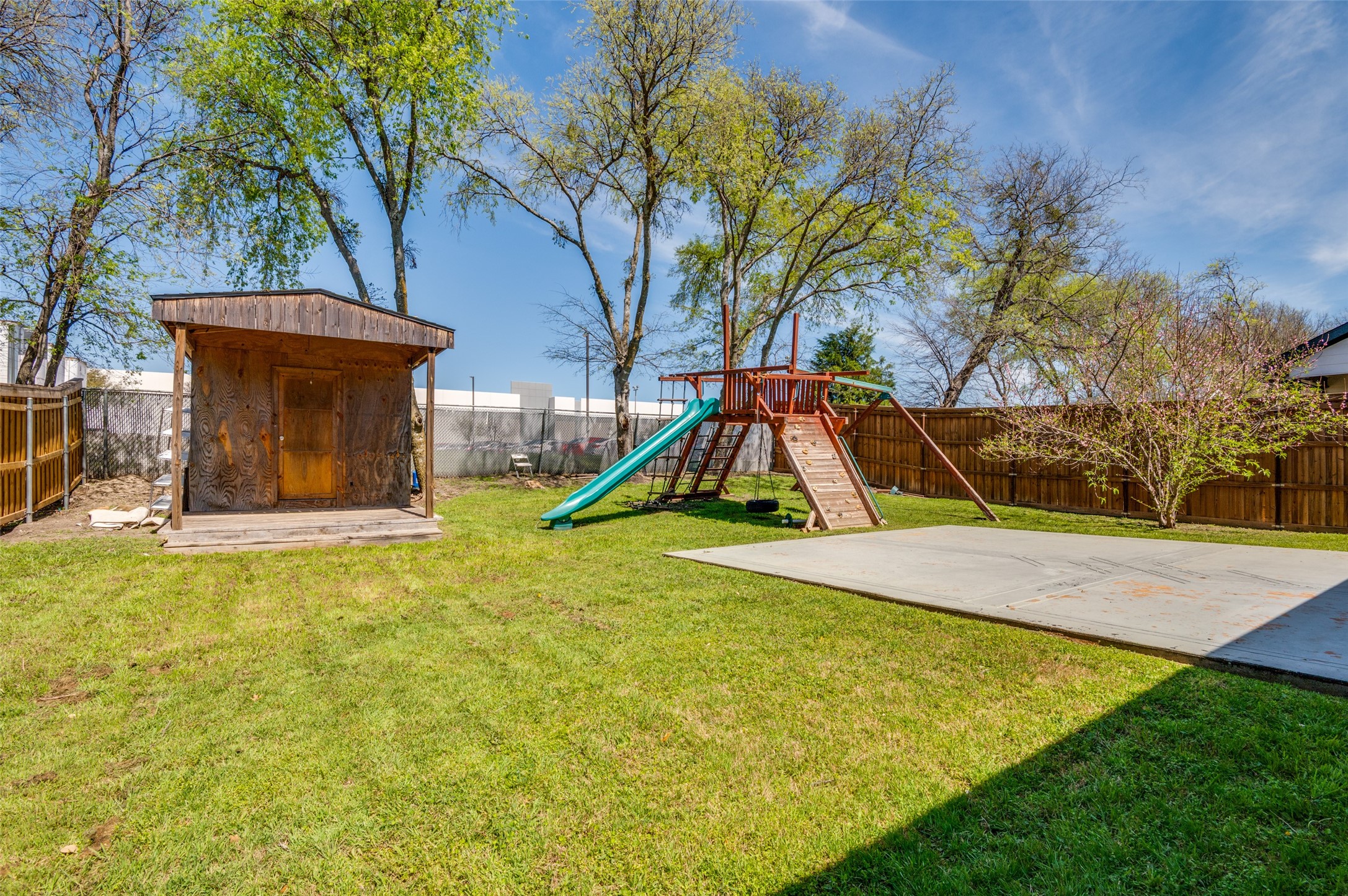 2723 Pike Drive Lancaster TX 75134