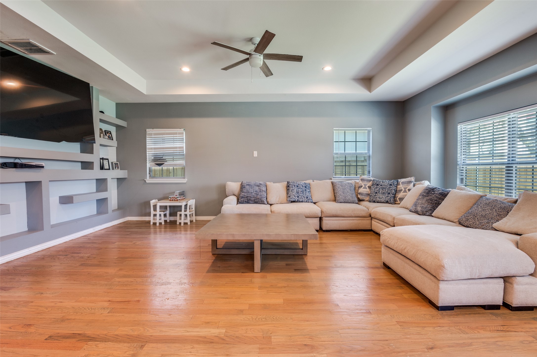 2723 Pike Drive Lancaster TX 75134