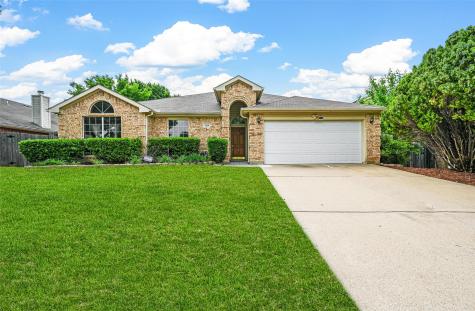 4449 Champion Hill Drive Grand Prairie TX 75052