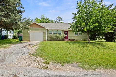 107 S Flower Lane Chico TX 76431