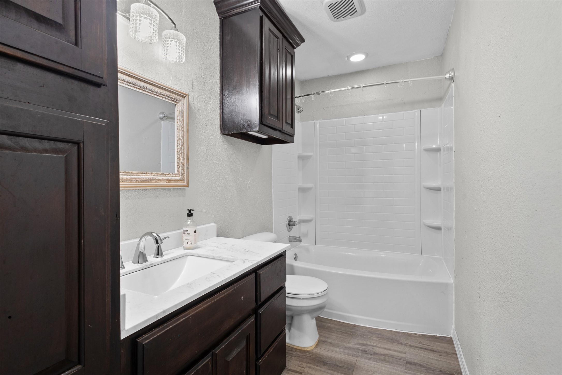 107 S Flower Lane Chico TX 76431