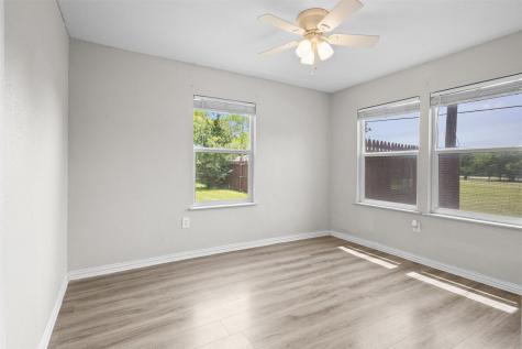 107 S Flower Lane Chico TX 76431