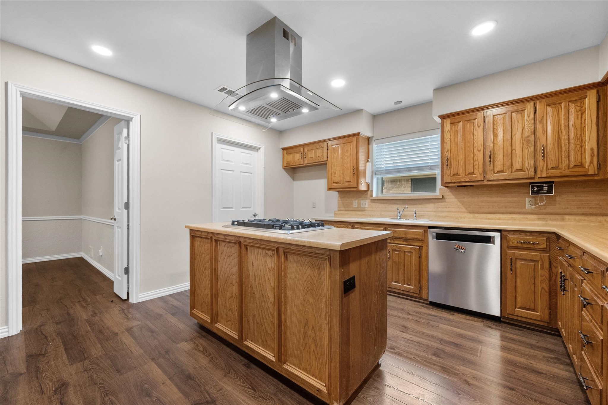 4103 Three Oaks Drive Arlington TX 76016