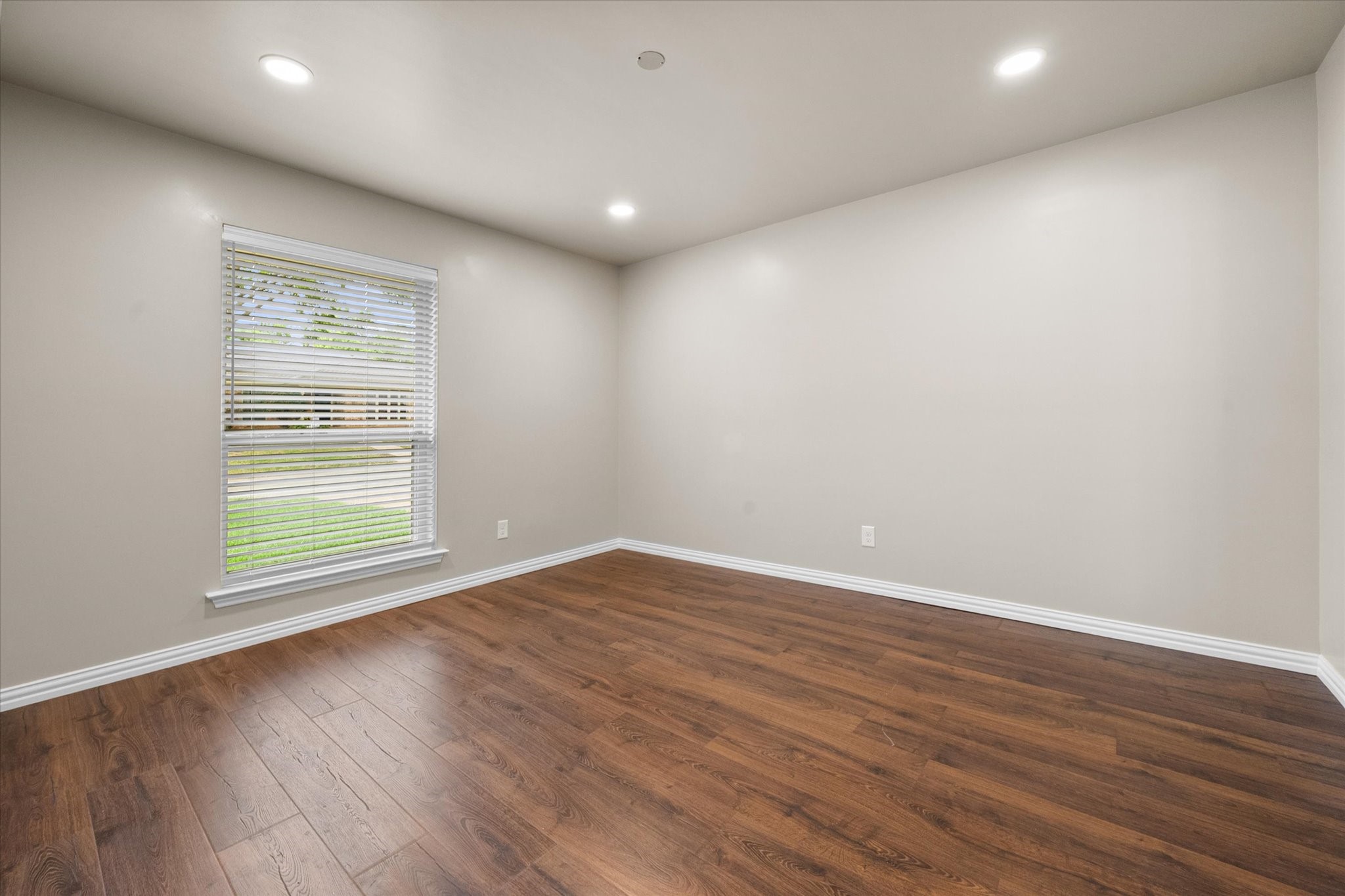 4103 Three Oaks Drive Arlington TX 76016