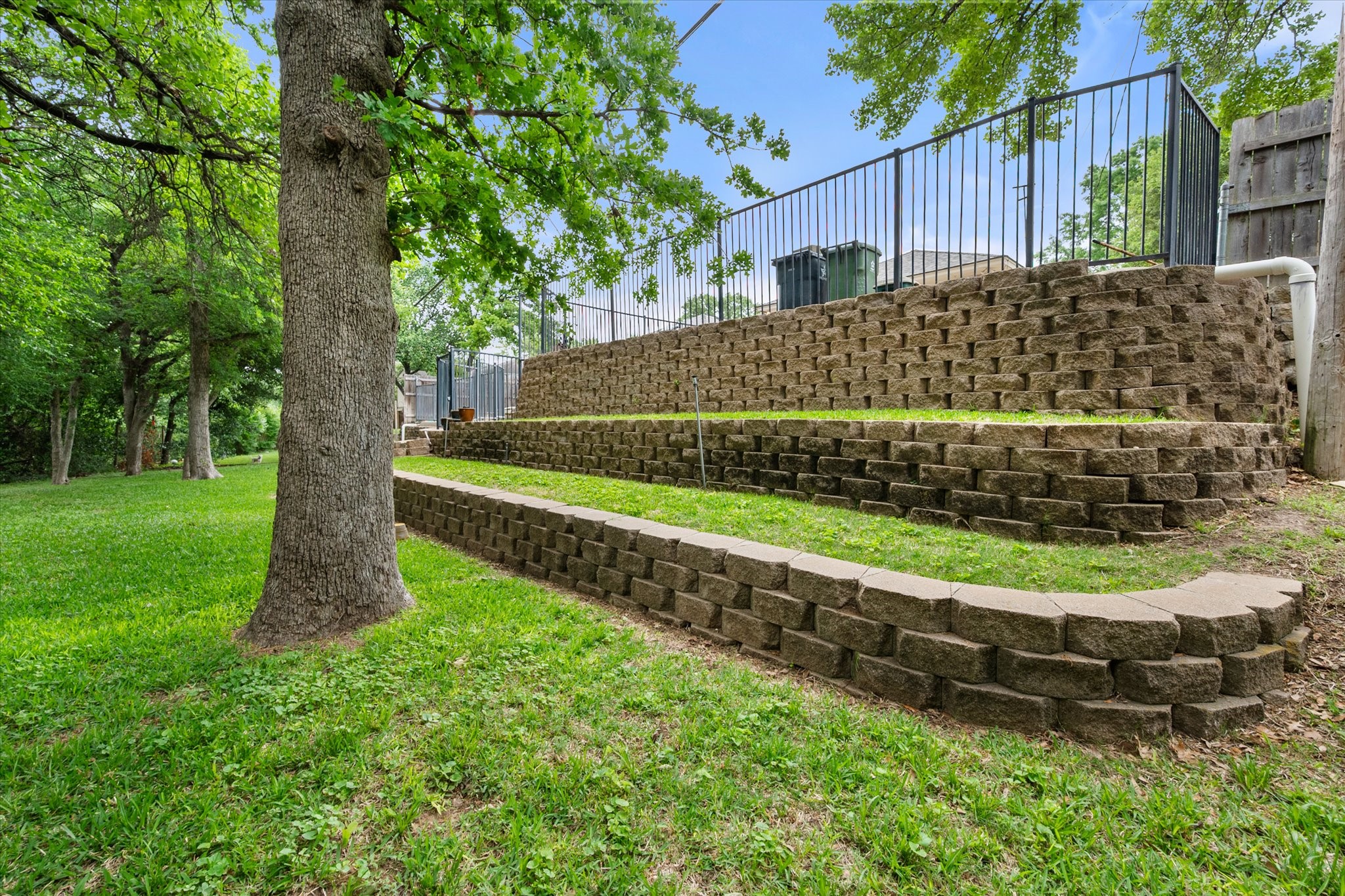 4103 Three Oaks Drive Arlington TX 76016
