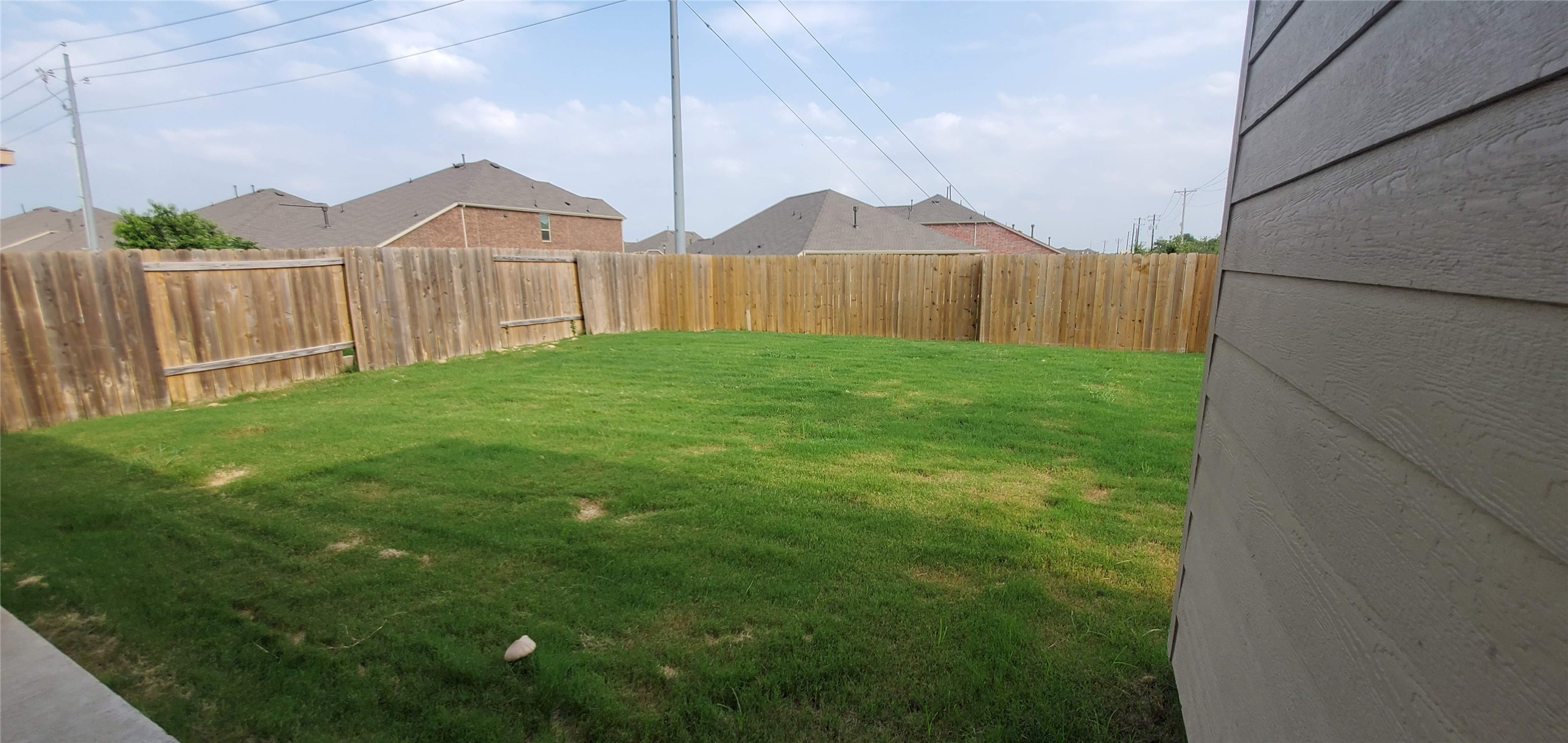 1239 Juniper Princeton TX 75407