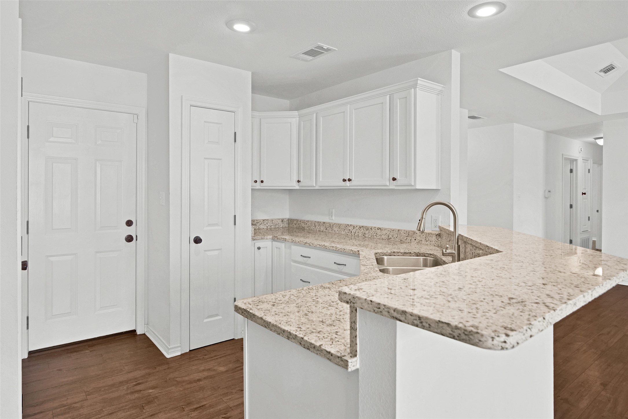 2801 Regal Drive Denison TX 75020