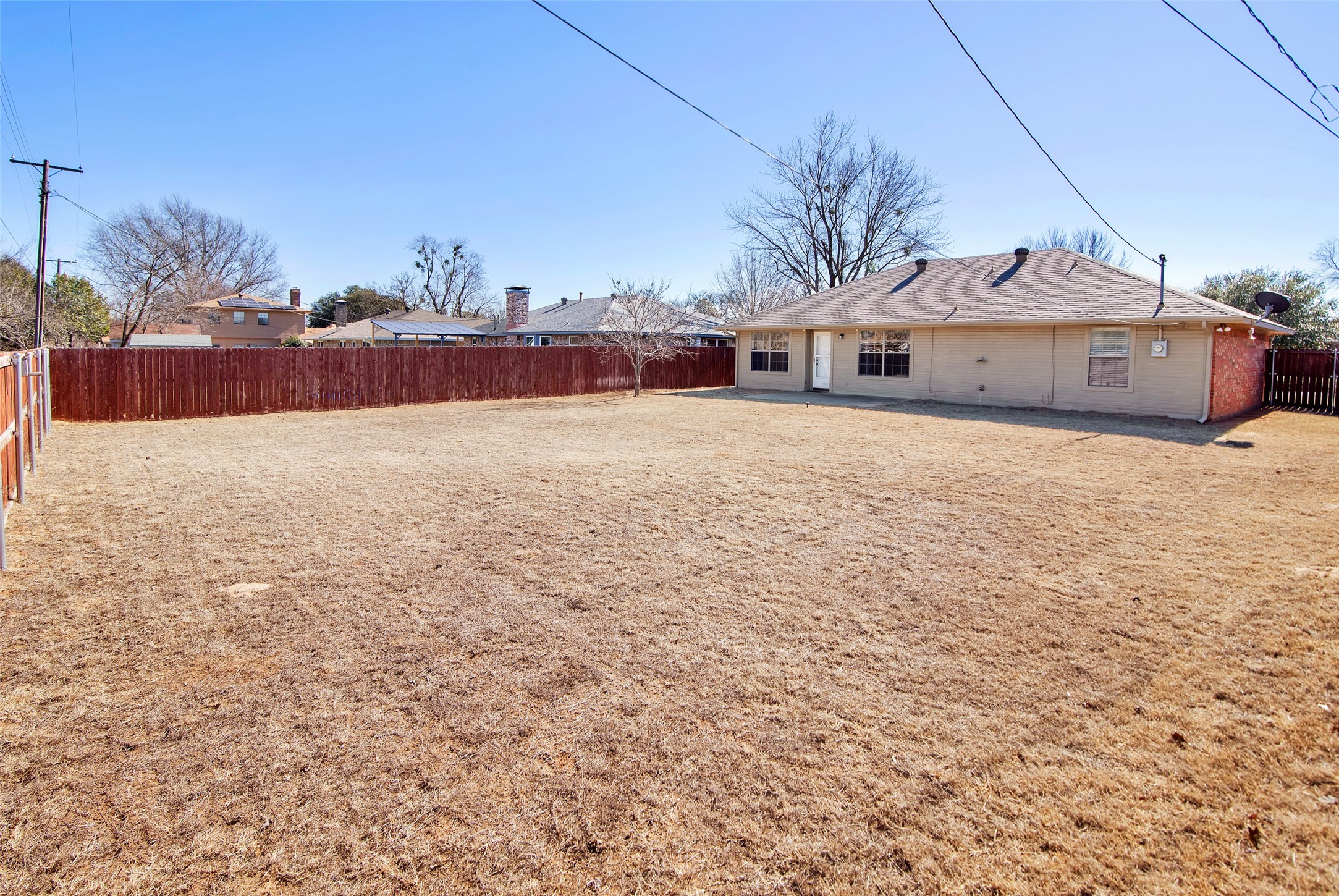 2801 Regal Drive Denison TX 75020