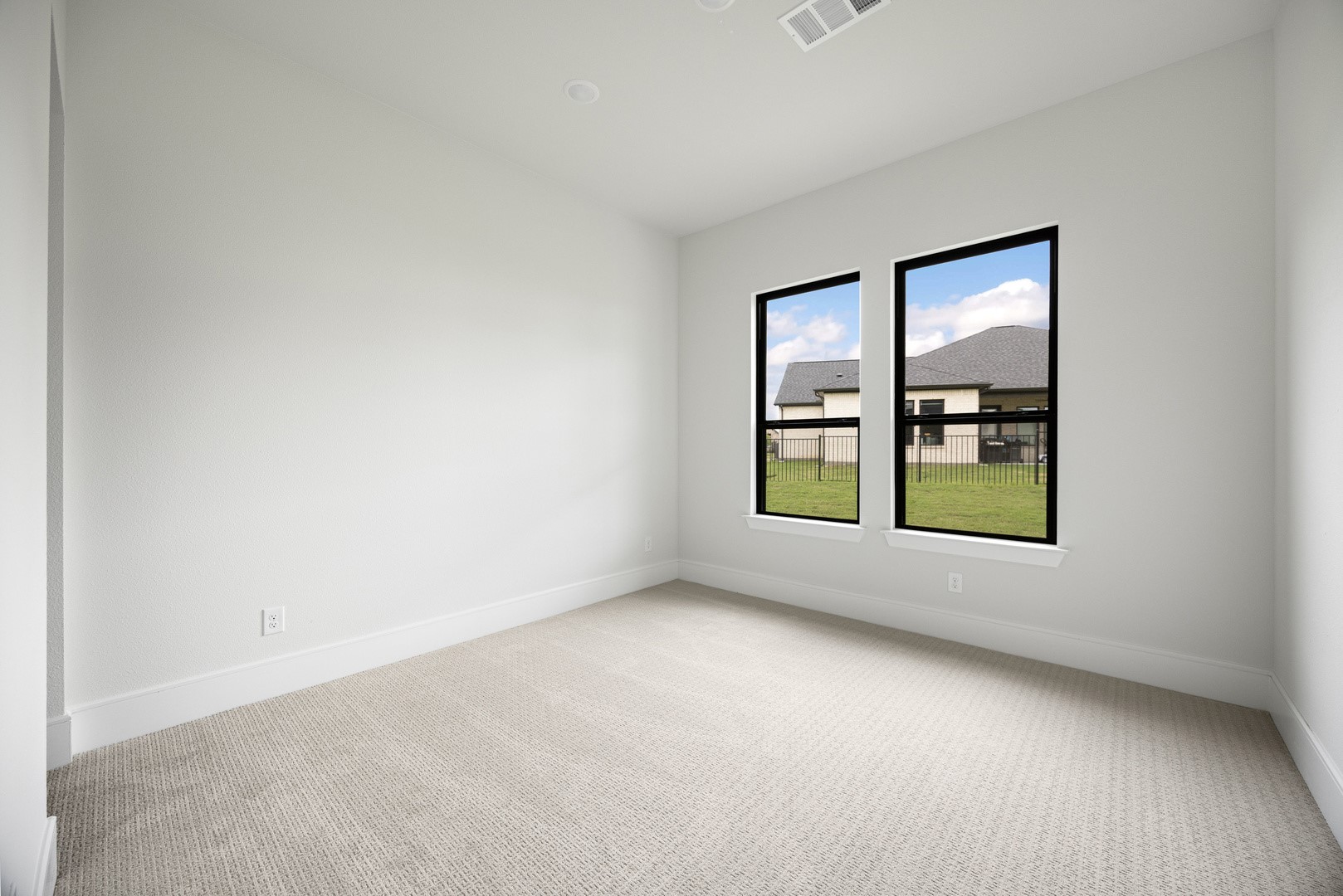 207 Links Court Heath TX 75126