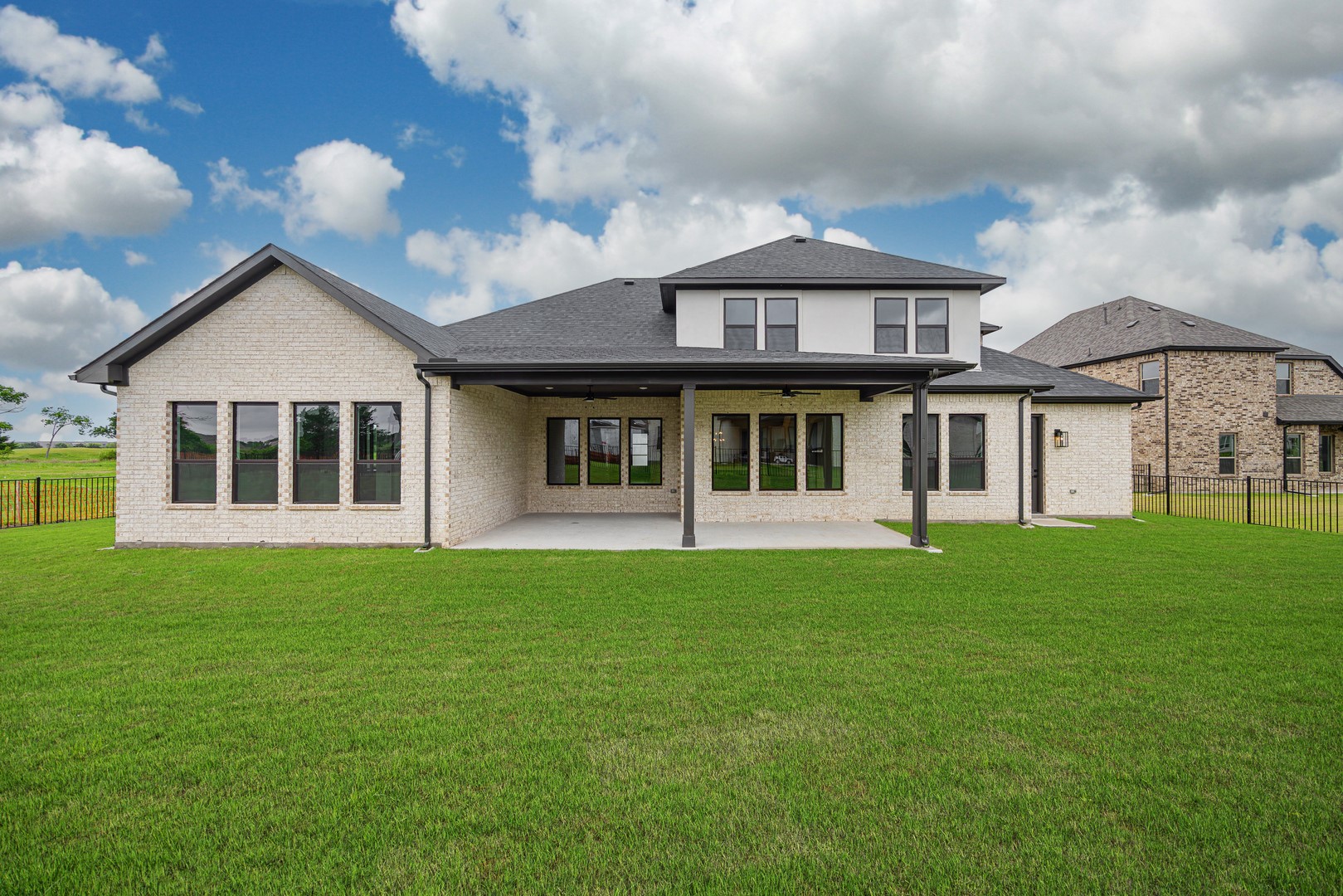 207 Links Court Heath TX 75126
