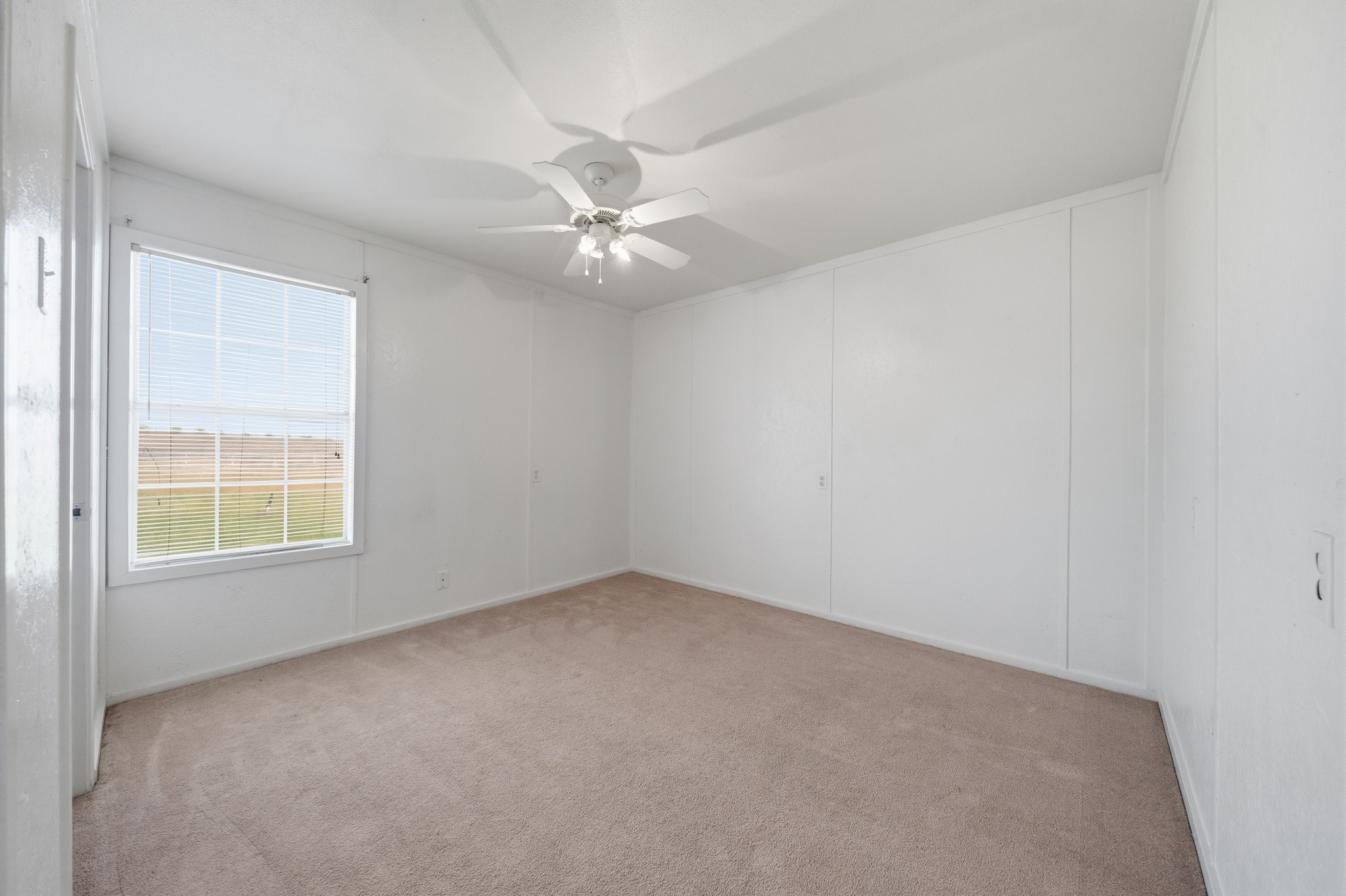 104 County Road 412b Lott TX 76656