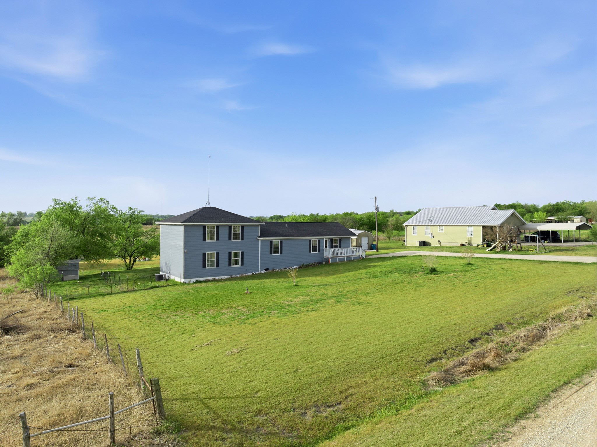 104 County Road 412b Lott TX 76656