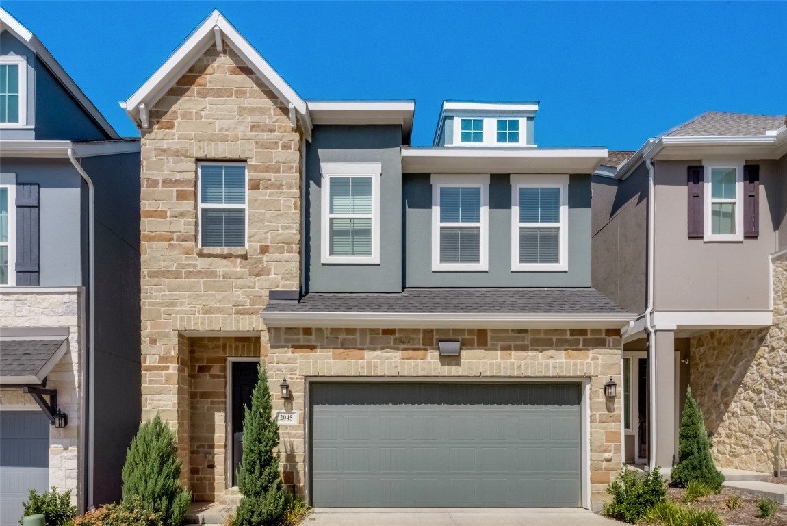 2045 White Grove Drive Dallas TX 75228