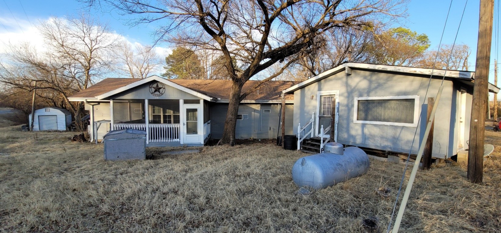 432 Oak Street Nocona TX 76255