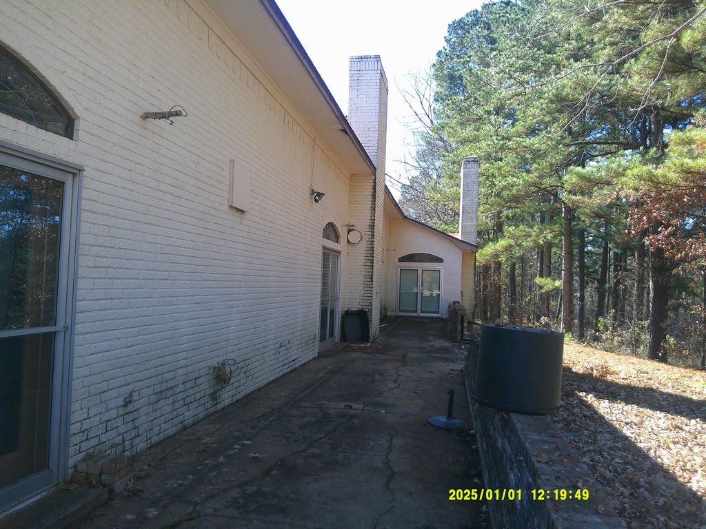 3726 County Road 4284 Simms TX 75574
