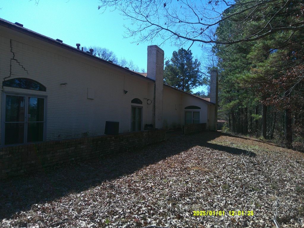 3726 County Road 4284 Simms TX 75574