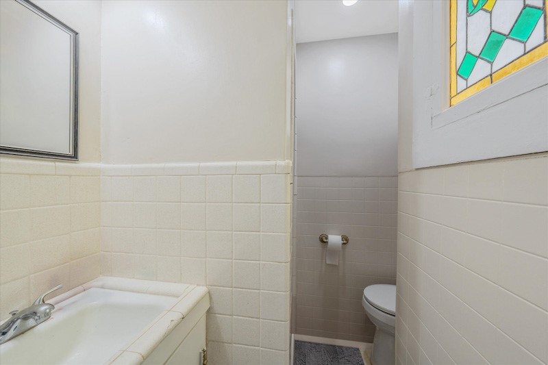 1419 N Sycamore Palestine TX 75801