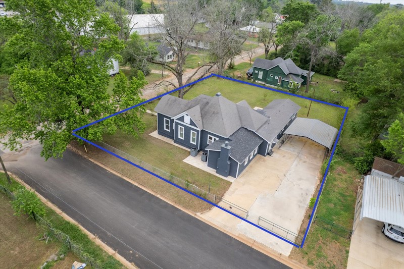 1419 N Sycamore Palestine TX 75801