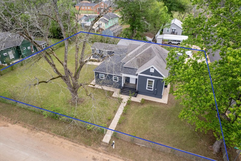 1419 N Sycamore Palestine TX 75801